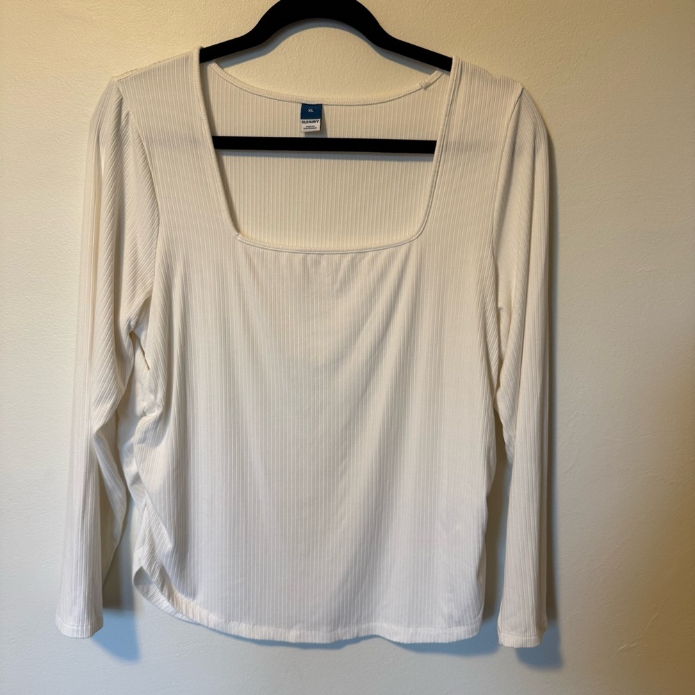 Old Navy Women’s White Square Neck Long Sleeve Top Ruched Side EUC Size XL